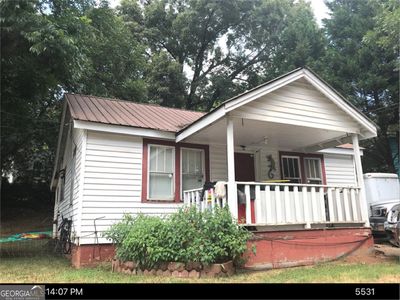 1004 Rainey St
