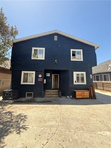 822 W 60th St