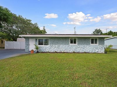3767 SW 16TH Court