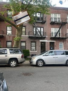 469 78th St APT 1R