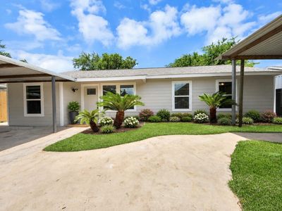 5111 Willow Glen Dr