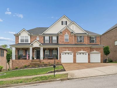 1206 Broadmoor Cir