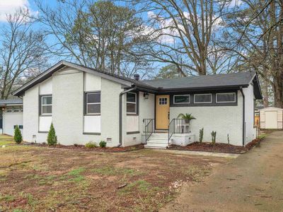 152 Woodside Dr