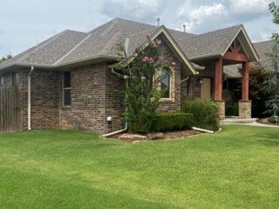 2817 Marigold Ln