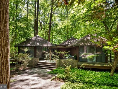 2707 Caves Rd
