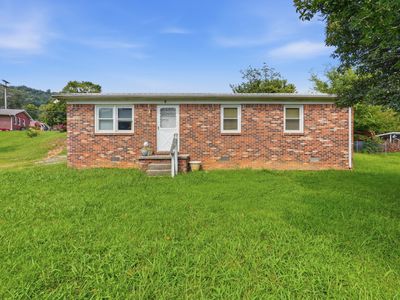 Property at 8 Thurman Dr, Celina, TN