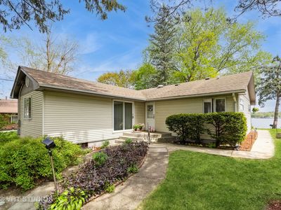 3714 W Lake Shore Dr