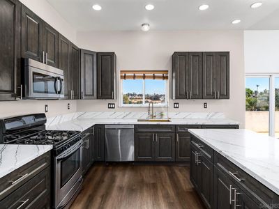 4150 Marine View Ave