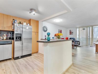 10000 NW 80th Ct APT 2245