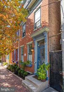 272 Cumberland St