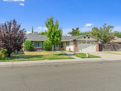 2905 Rosewood Ave