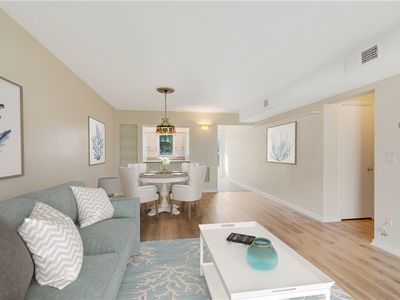 677 Royal Palm Blvd APT 6