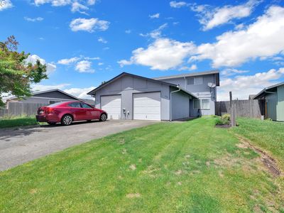 Property at 814/816 W Quinalt St, Springfield, OR