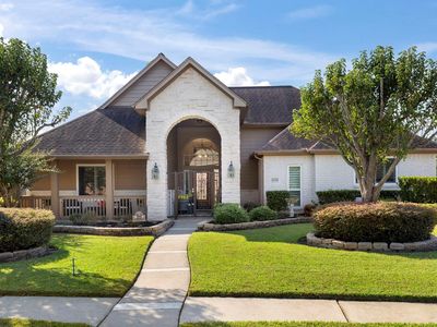 6018 Fairway Manor Ln