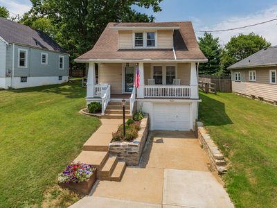 107 Sunset Ave