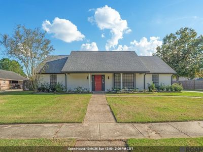 Property at 12214 Lake La Dare Ave, Baton Rouge, LA