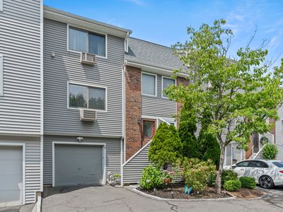 60 Alvord Lane APT 19