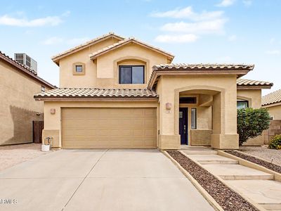 2111 E PATRICK Lane