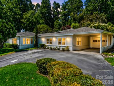 370 Orchard Cir