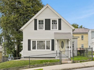 25 Orient St