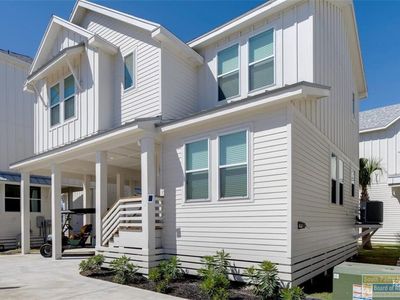 434 Oleander St Unit 11
