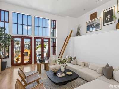 2132 Folsom St Suite 3