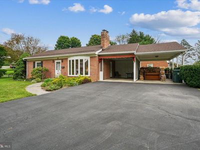 1020 View St
