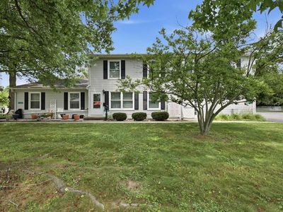 1138 Village Ln