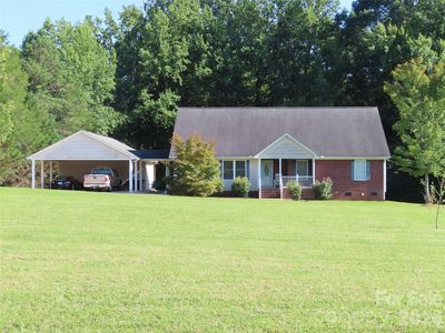 1083 Sharon Rd
