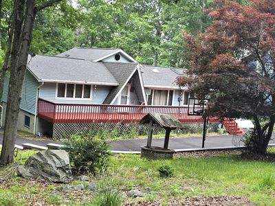 Property at 138 Westwood Dr, Dingmans Ferry, PA