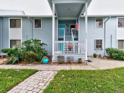 9637 Riverside Dr APT 3