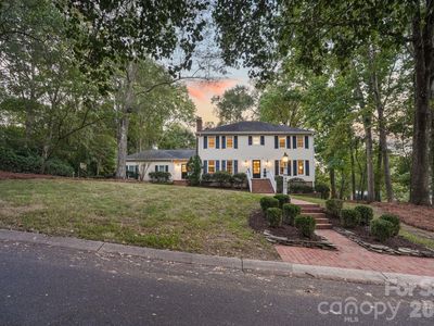 4800 Rockview Ct