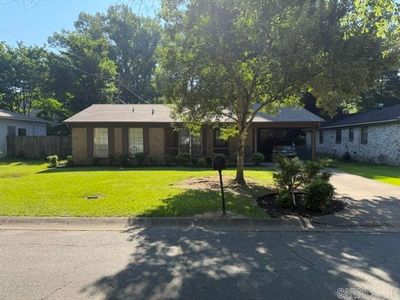 7307 Denise Dr