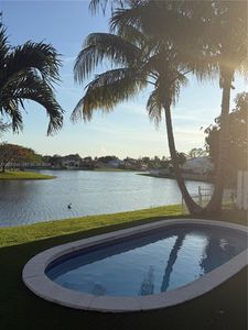 Property at 13950 Oak Ridge Dr, Davie, FL