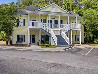 5054 Belleglen Ct. #201