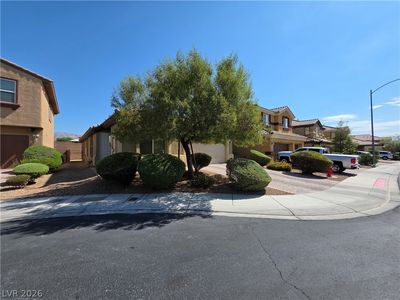 32 Buffalo Gap Ct