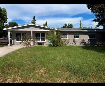221 N Duncan Ave