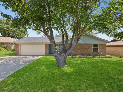 5608 Newman Dr