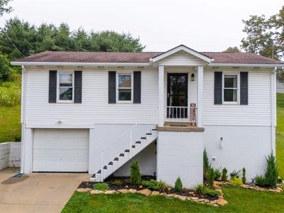 68462 Woodcroft Dr