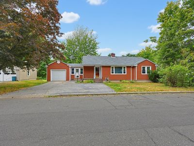 25 Avalon Road