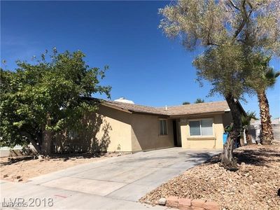 6196 W University Ave