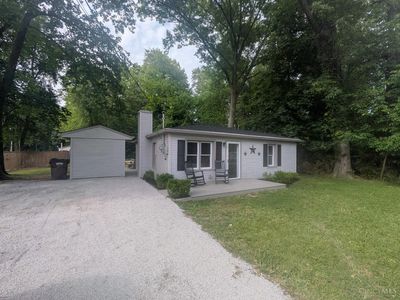 1744 Lindale Mount Holly Rd