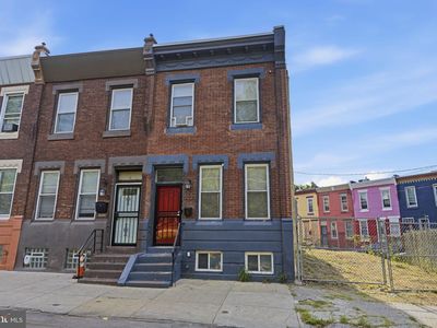 3023 F St