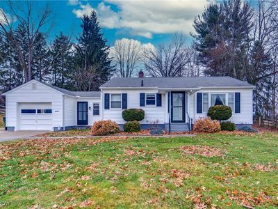 Property at 12855 Redwood Ave NW, Uniontown, OH