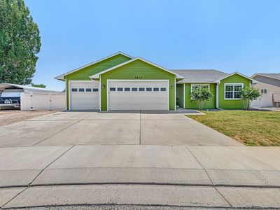 2839 Maverick Dr