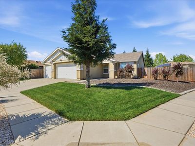 1452 Claridge Ct