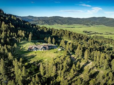 1220 Green Valley Way