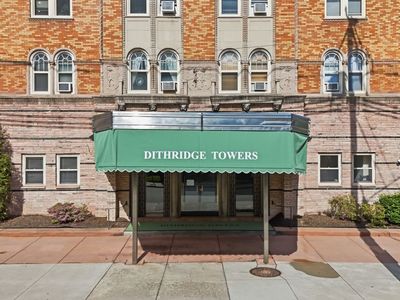 144 N Dithridge St APT 302