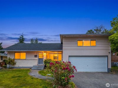 1633 S Geiger