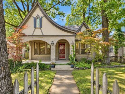 5117 Cantrell Rd